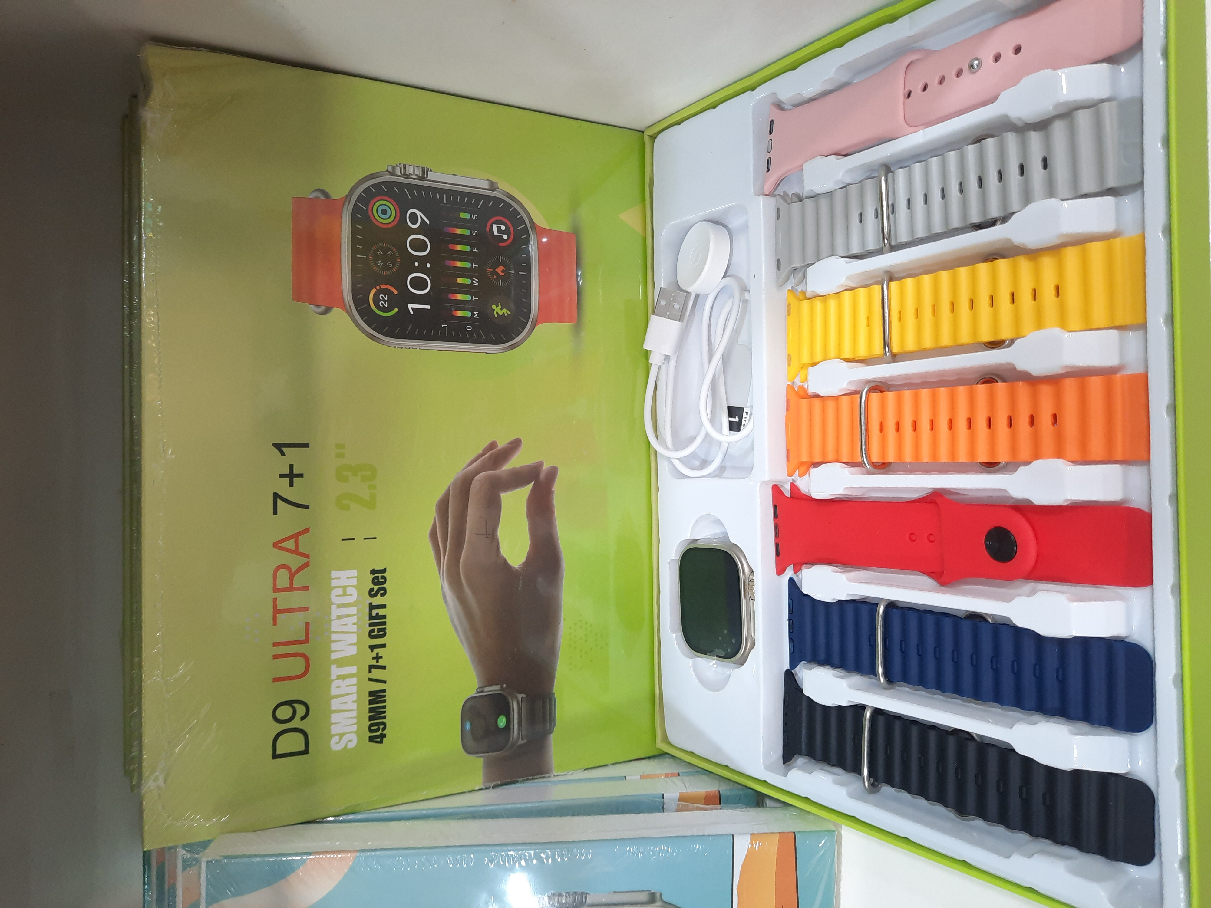 ساعت هوشمند 7 بند مدل D9 Ultra 7+1